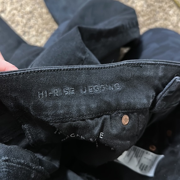 American Eagle The Lu(x)e Jean Hi-Rise Jegging Skinny Black Distressed Size 8 - Picture 13 of 16
